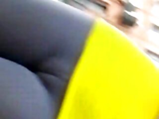 Une adolescente au visage frais se fait video porno sur tukif fourrer dans une pose de levrette pendant qu'elle baise avec la langue
